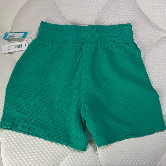 Tribal (Stitchfix brand) Devon Gauze Pull On Short - Picture 4 of 7